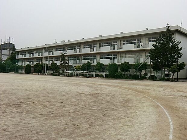 中学校 1800m 川間中学校