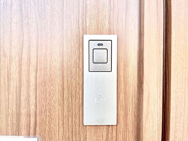 スマートに開錠できる電子キー