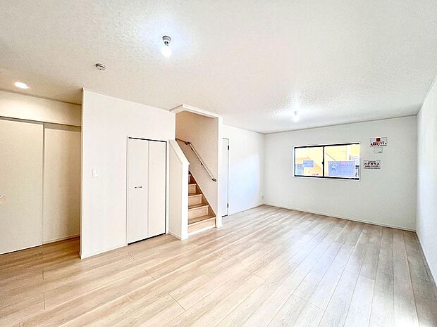 リビング階段が家族の笑顔と会話をつないでくれます  