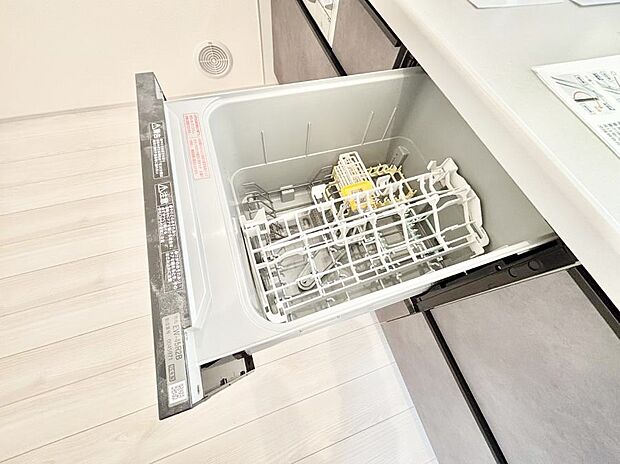 面倒なお片づけは食洗機にお任せ!家事の負担が減って、時間にも気持ちにもゆとりができます。