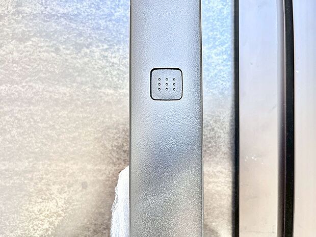 スマートに開錠できる電子キー