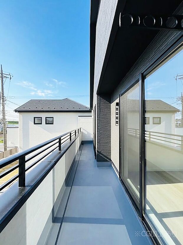 風通しの良いバルコニー