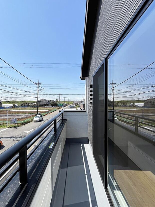 風通しの良いバルコニー