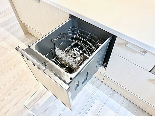 面倒なお片づけは食洗機にお任せ!家事の負担が減って、時間にも気持ちにもゆとりができます。