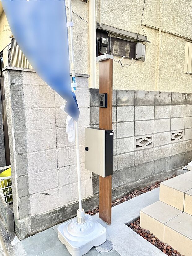 表札・インターホン・ポストをひとつに集約