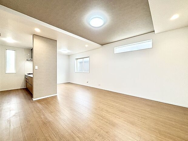 落ち着いた雰囲気のＬＤＫは家族みんなの快適空間  