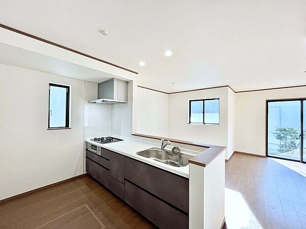 カウンター越しにお話しをしながら毎日のお料理をもっと楽しく