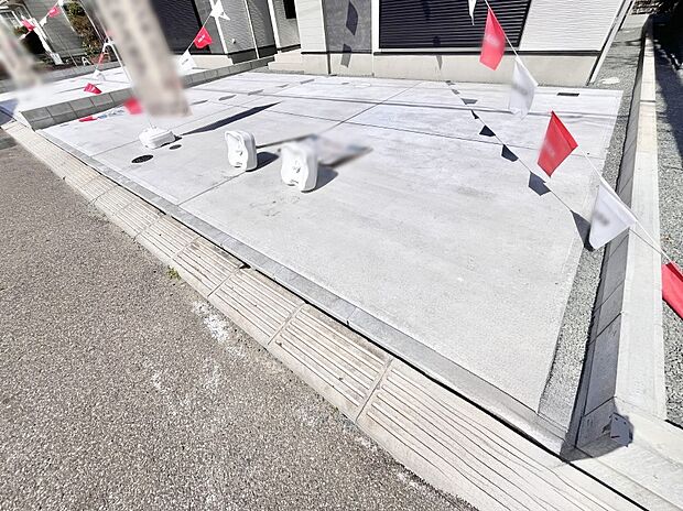 並列2台駐車可能なゆとりのカースペース