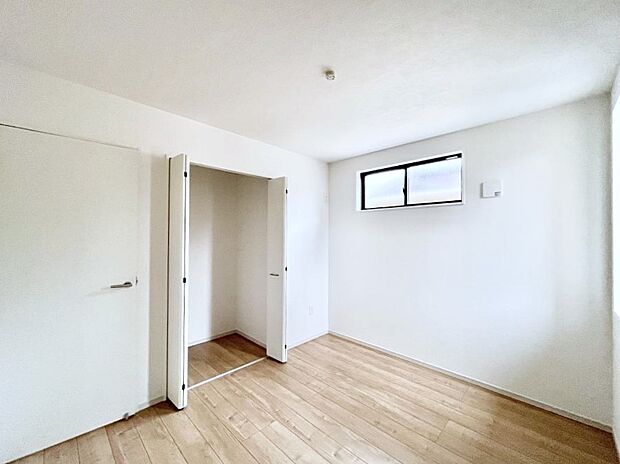 子供部屋にもおすすめな収納スペースたっぷりの居室