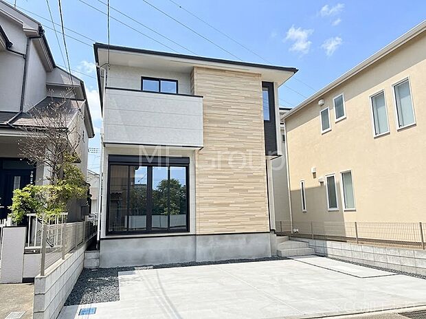 たっぷりの陽光と心地よい風が舞い込む住まい