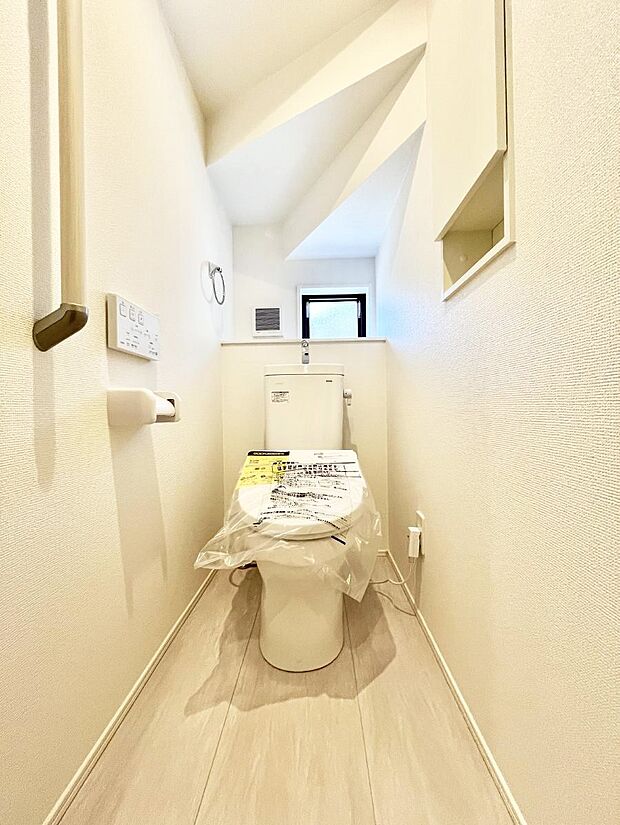 トイレは1階と2階それぞれに配置されていてとても便利です。 