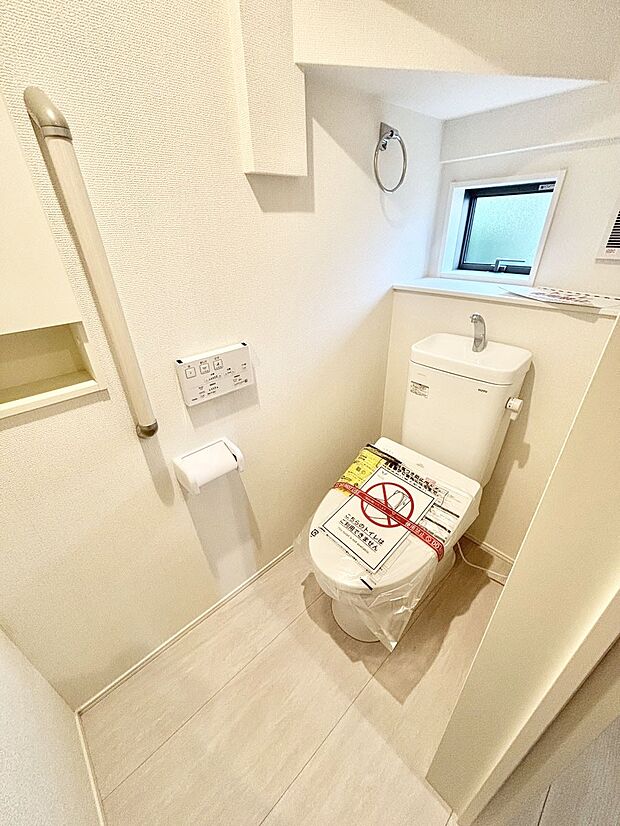 トイレは1階と2階それぞれに配置されていてとても便利です。 