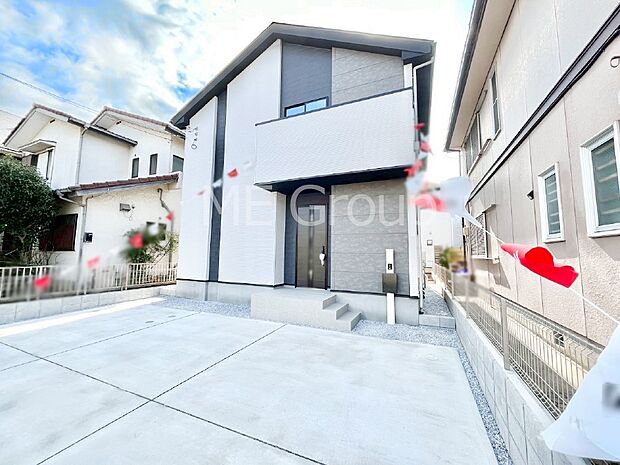 溢れる陽光でご家族の笑顔も輝く