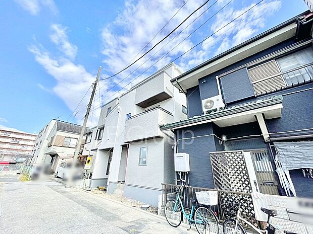 溢れる陽光でご家族の笑顔も輝く