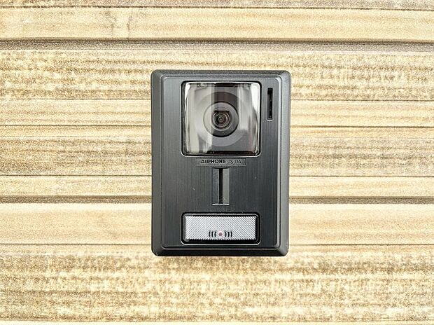 ＴＶモニター付インターホンでセキュリティ面にも配慮。