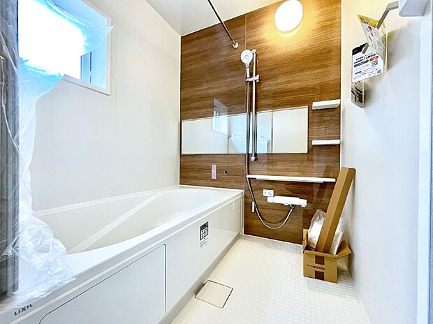 一日の疲れを癒やす大切なバスタイム。ゆっくりとお風呂を楽しんで疲れをとりたいですね!