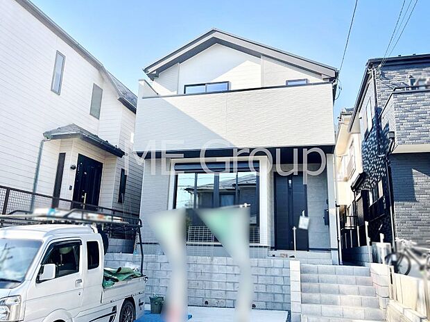 上質感あふれる外観デザイン。魅力の住まいを実現。