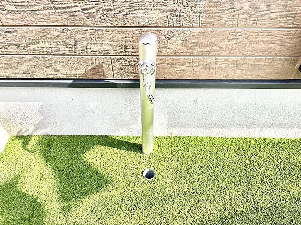 ガーデニングやお掃除に便利な外水栓