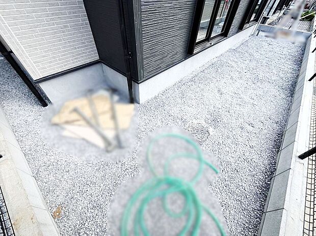 敷地にゆとりをプラス!住まいに明るい光と開放感を演出してくれる庭スペース。