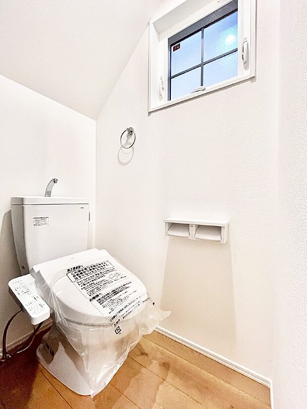 トイレは1階と2階それぞれに配置されていてとても便利です。