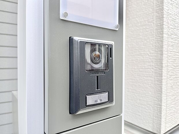 ＴＶモニター付インターホンでセキュリティ面にも配慮！  