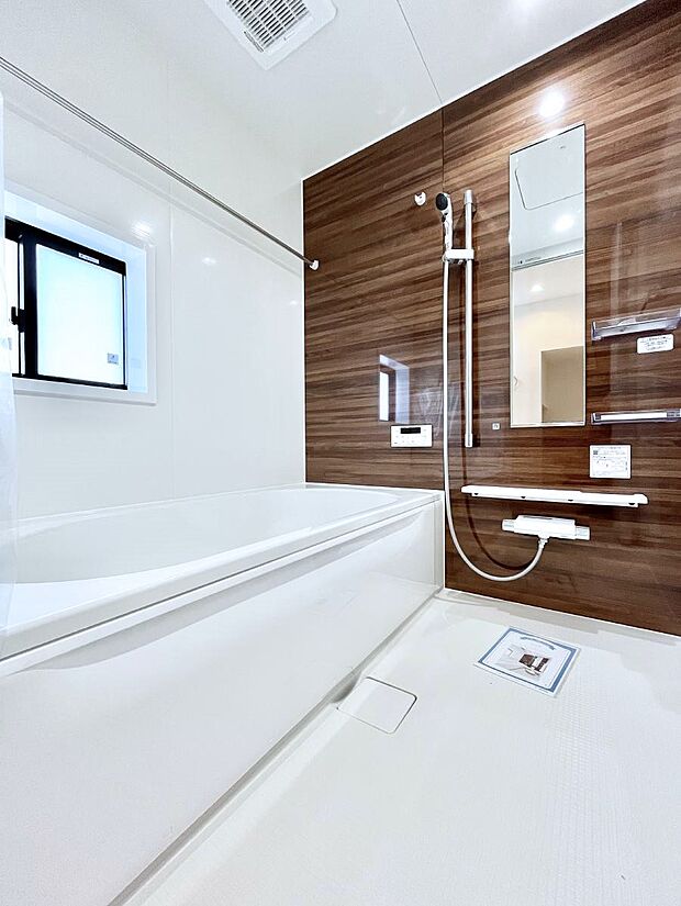 一日の疲れを癒やす大切なバスタイム。ゆっくりとお風呂を楽しんで疲れをとりたいですね！  