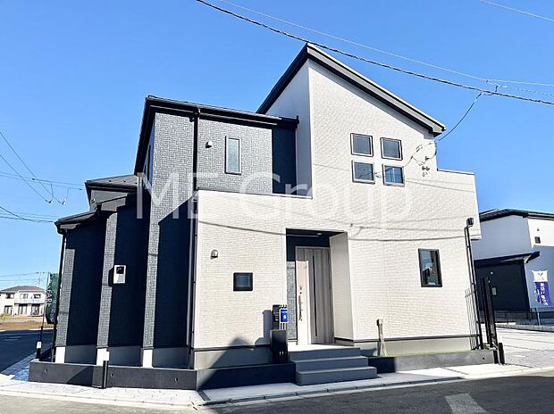 溢れる陽光でご家族の笑顔も輝く