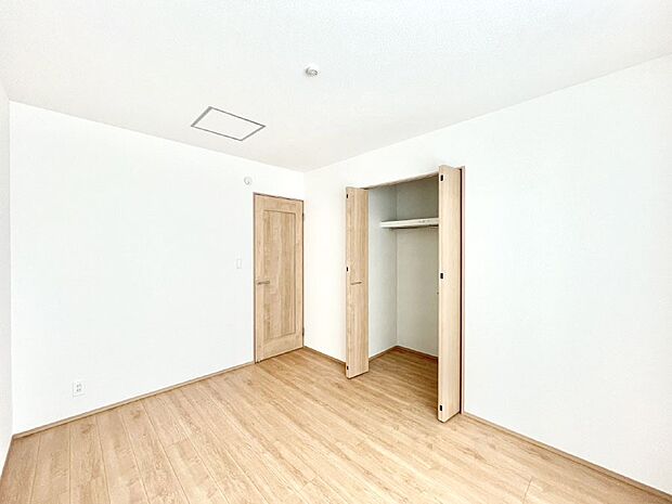 収納が充実しているので居住スペースを広々使えます