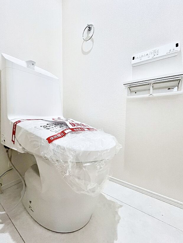 トイレは1階と2階それぞれに配置されていてとても便利です。