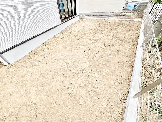 明るさたっぷりのお庭