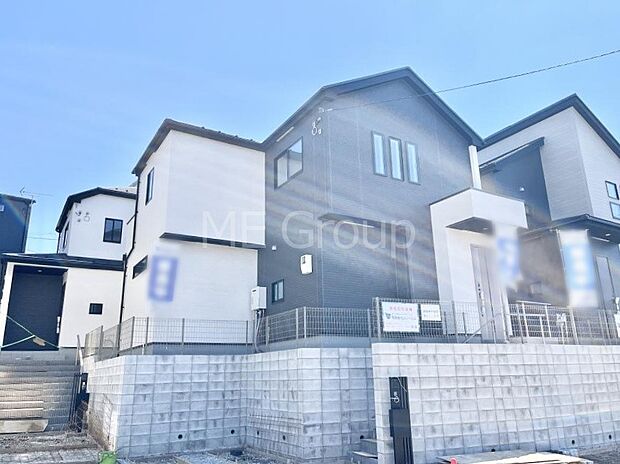 たっぷりの陽光と心地よい風が舞い込む住まい