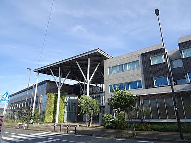中学校 1300m 柏市立柏の葉中学校