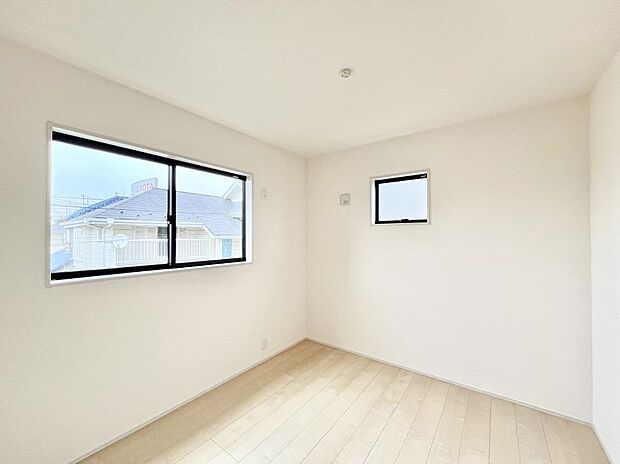 爽やかな日差しがお部屋全体を優しく包み込んでくれます