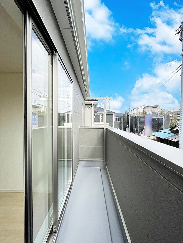 風通しの良いバルコニー