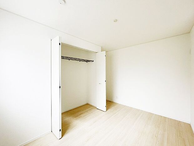 収納が充実しているので居住スペースを広々使えます