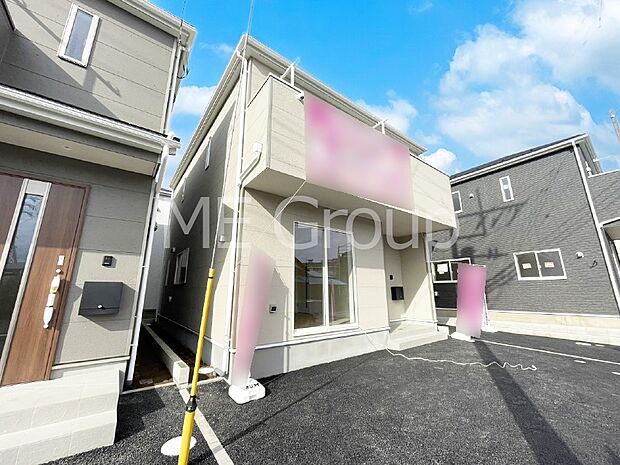 溢れる陽光でご家族の笑顔も輝く