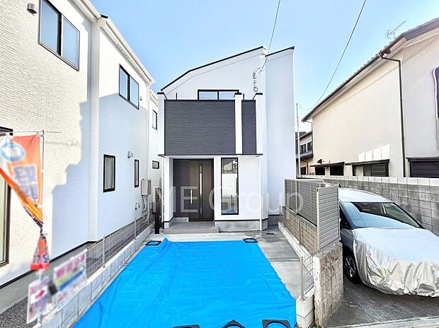 洗練された外観、上質な住空間が広がる室内は永く安心して過ごせる住居です。 