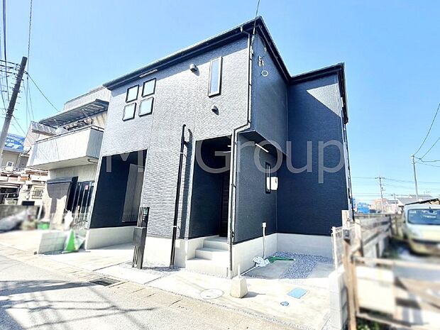 たっぷりの陽光と心地よい風が舞い込む住まい