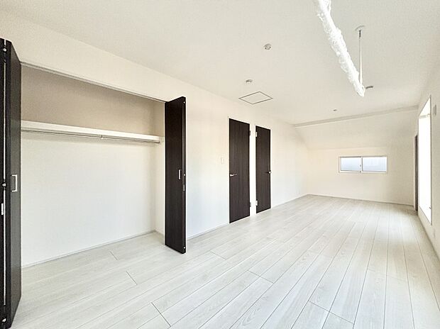 将来は2部屋にすることもできますね。お年頃になったら夢の個室にチェンジ!