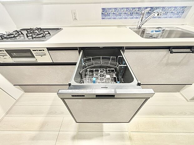 面倒なお片づけは食洗機にお任せ!家事の負担が減って、時間にも気持ちにもゆとりができます。