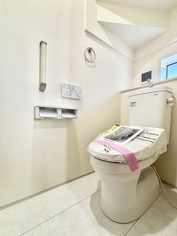 トイレは1階と2階それぞれに配置されていてとても便利です。