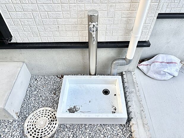 ガーデニングやお掃除に便利な外水栓