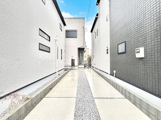 洗練された外観、上質な住空間が広がる室内は永く安心して過ごせる住居です。 