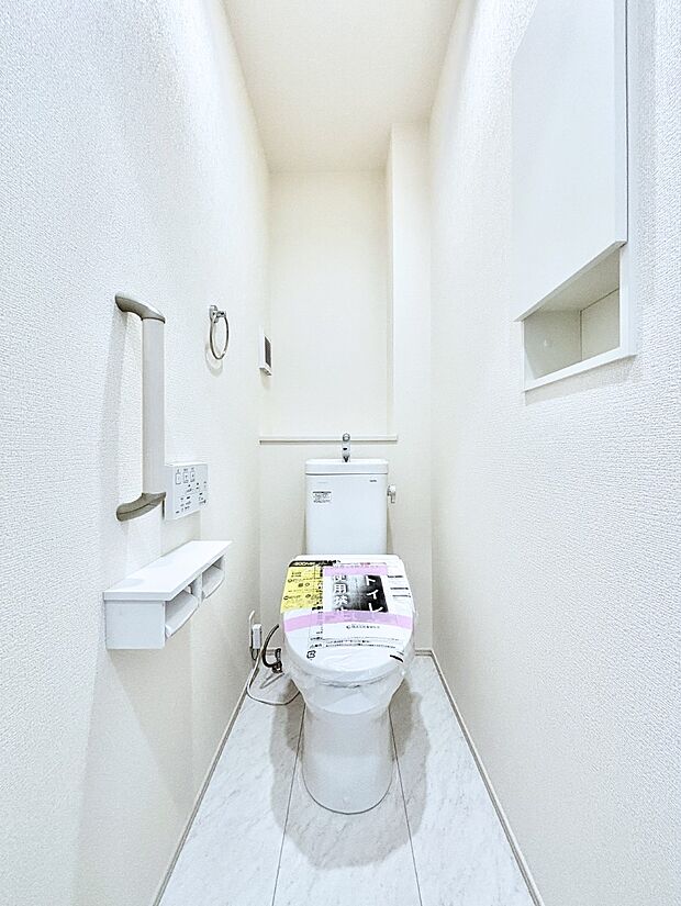 ウォシュレット付きトイレが1階と2階それぞれに配置されていてとても便利です。 