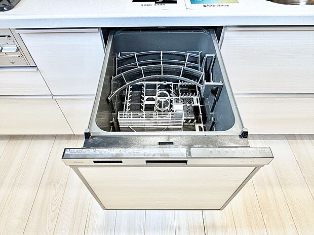 面倒なお片づけは食洗機にお任せ!家事の負担が減って、時間にも気持ちにもゆとりができます。