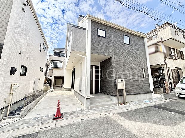 たっぷりの陽光と心地よい風が舞い込む住まい