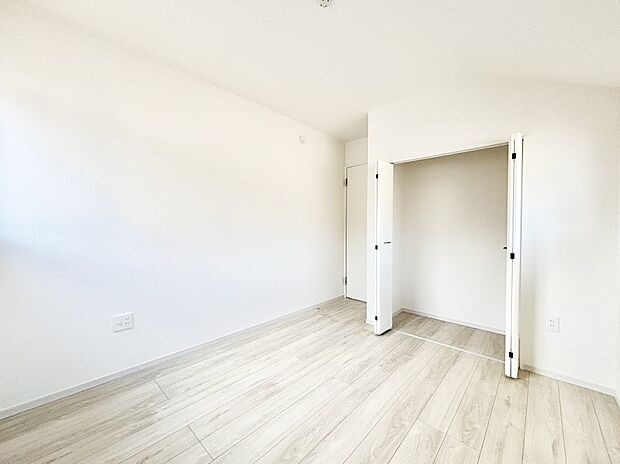 収納が充実しているので居住スペースを広々使えます