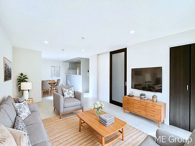 開放感を感じながら家族団らんが楽しめる2階リビング!※家具はCGです