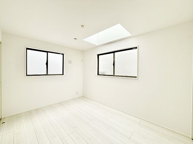 2面採光を確保した明るい空間。家族みんなが快適な暮らしを実現する設計です。