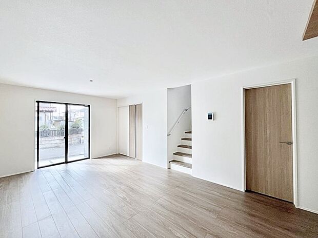 リビング階段、毎日大切な家族とコミュニケーションがとれる家族思いの間取り